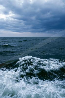 A dramatic water scene of ocean.