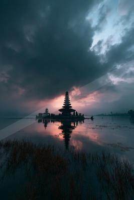 A blue hour water scene of lake, reflection.
